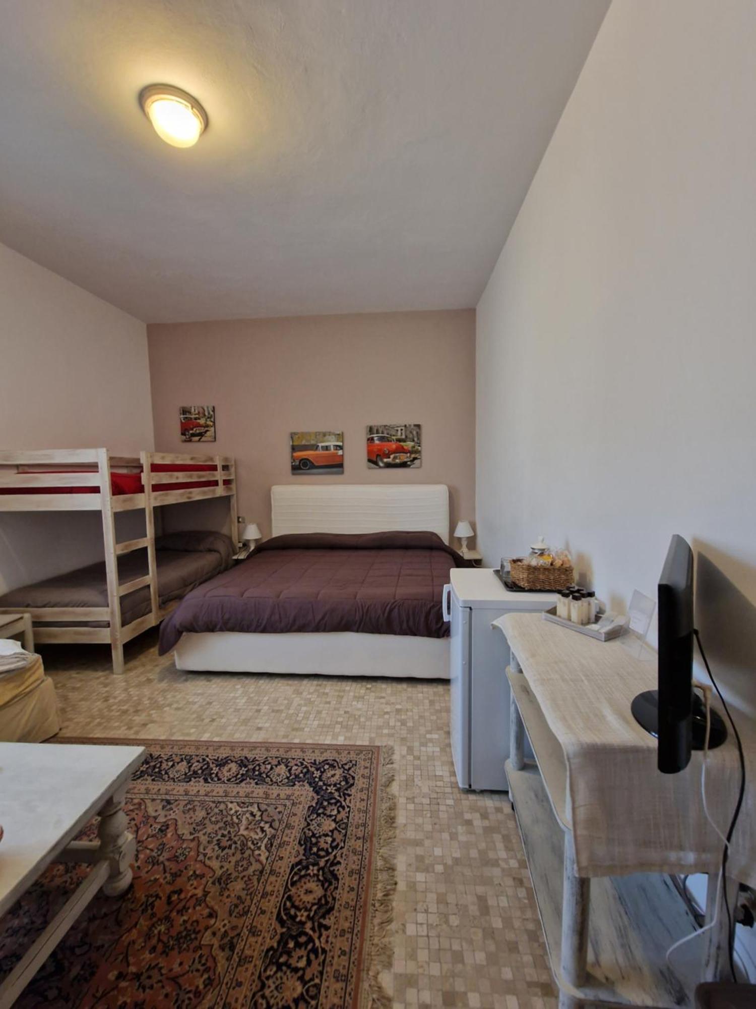 Camere Le Margherite Olbia Kültér fotó