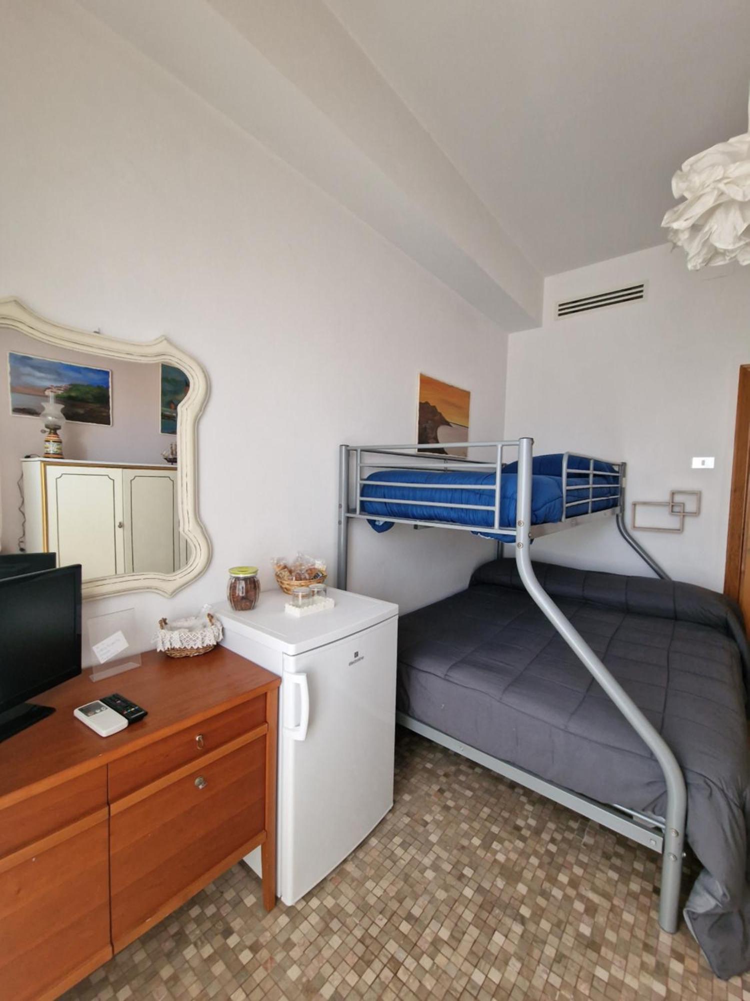 Camere Le Margherite Olbia Kültér fotó